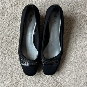 Abella wedges black size 9 1/2